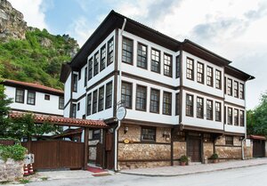  Uğurlu Konağı