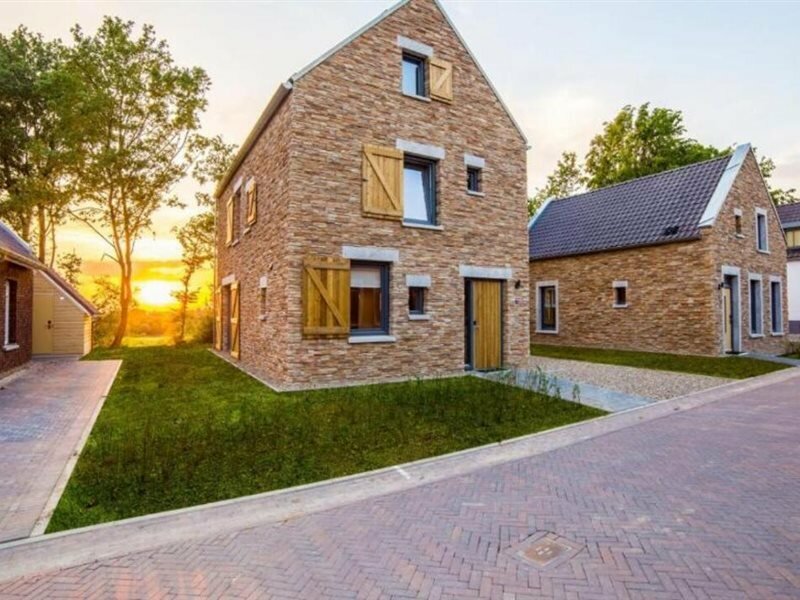 Фото Dormio Resort Maastricht