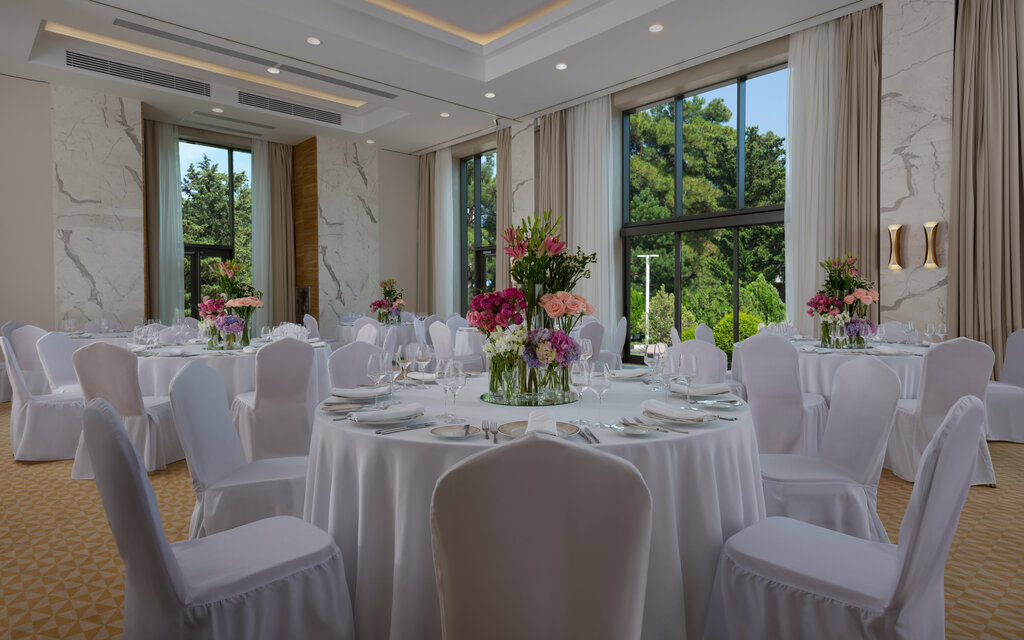 Conference and meeting hall Congress center, Gelendgik, photo