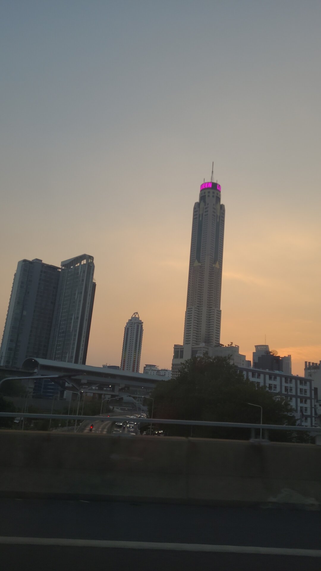 Фото Royal Benja Hotel