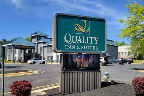 Гостиница Quality Inn and Suites