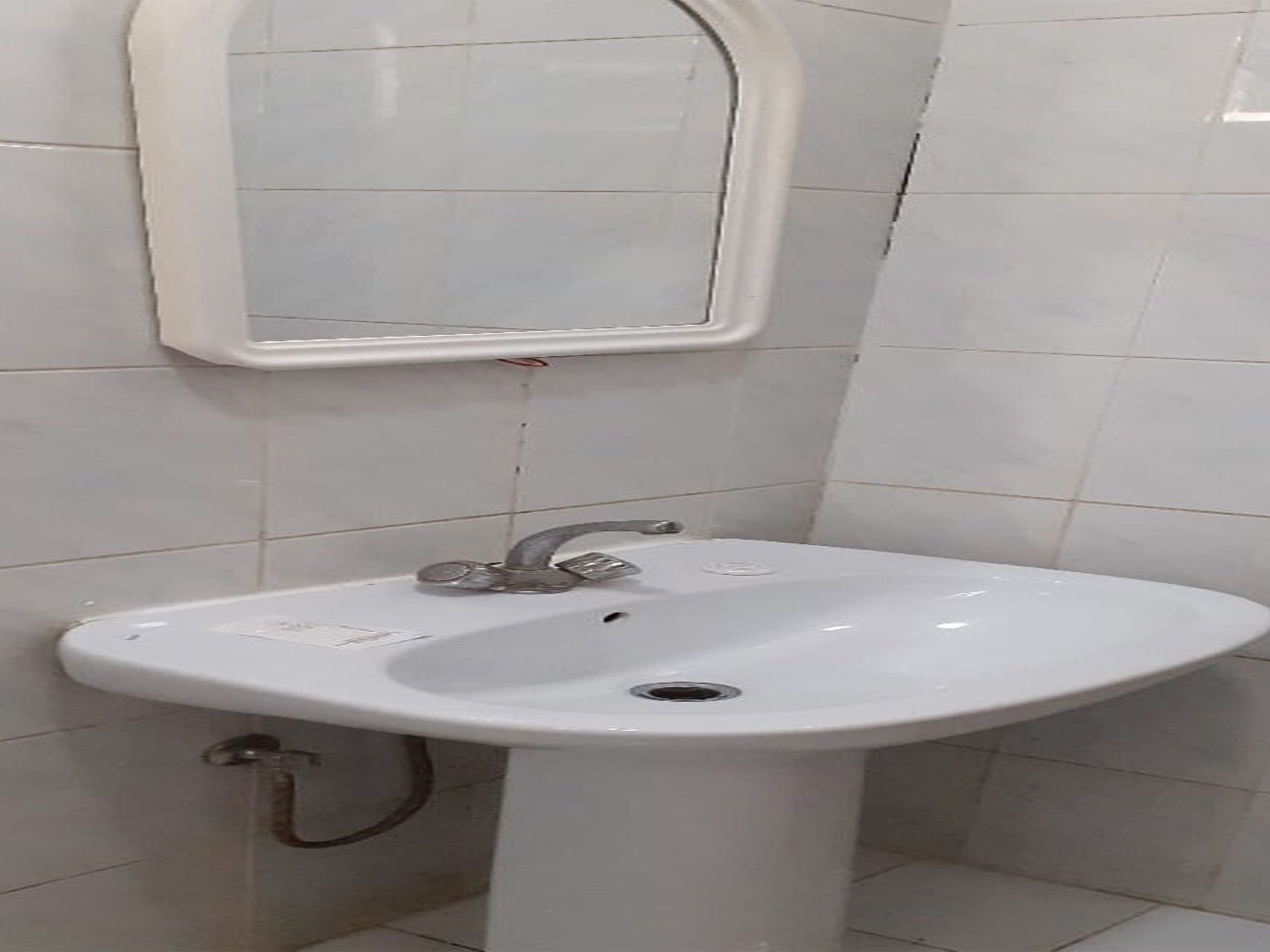 Фото Oyo 537 Dahtham Furnished Units