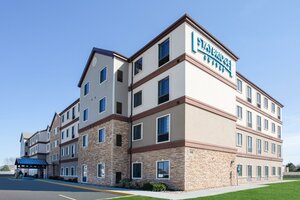 Гостиница Staybridge Suites Lincoln Northeast, an Ihg Hotel в Линкольне