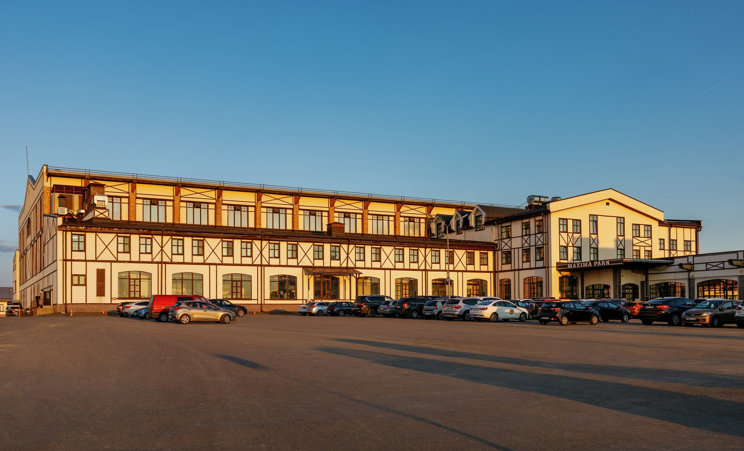 Фото отеля 1