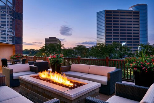 Гостиница Sheraton Indianapolis Hotel at Keystone Crossing