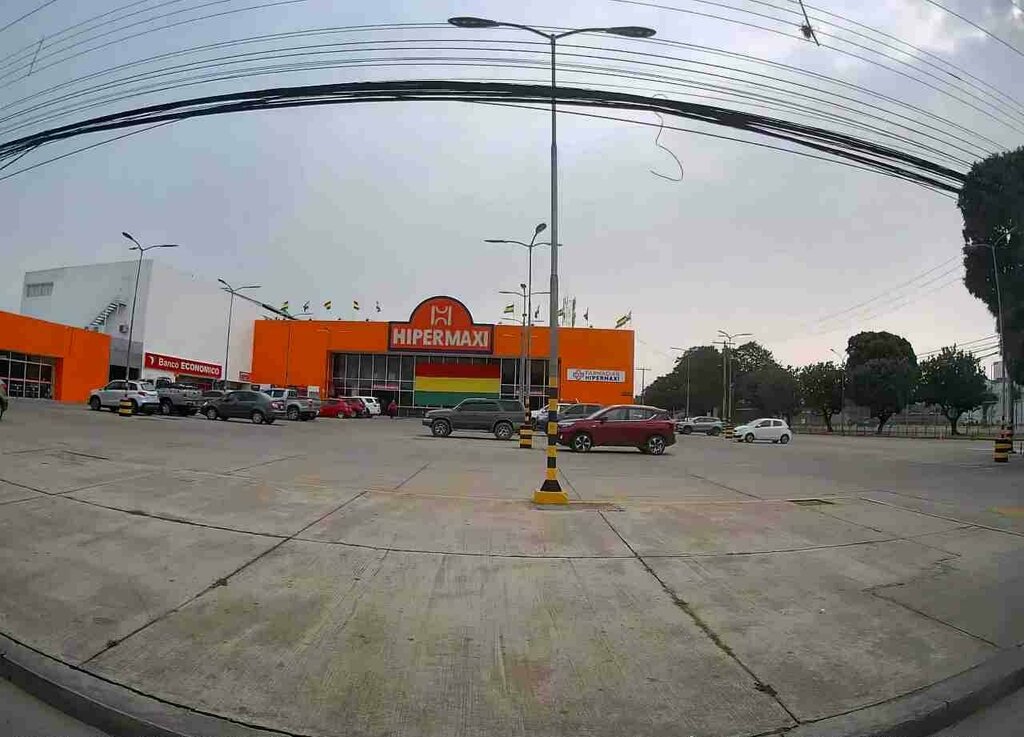 Supermarket Hipermaxi, Santa Cruz de la Sierra, photo