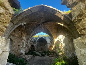 Ruins of Armenian Church Surb Egia (Autonomous Republic of Crimea, Belogorskiy rayon, Bogatovskaya selskiy sovet), landmark, attraction