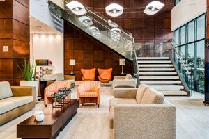 Гостиница Comfort Suites Vitoria