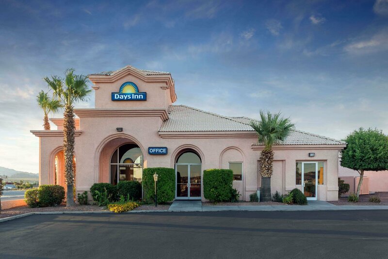 Гостиница Days Inn by Wyndham Bullhead City