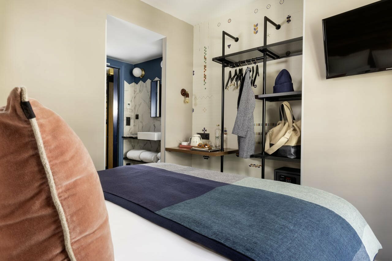 Фото Maxim Folies