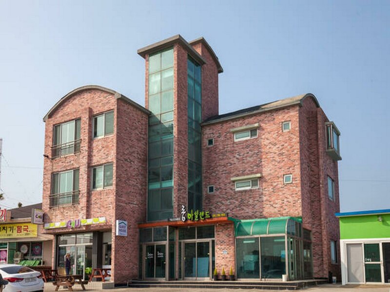 Гостиница Long Island Guesthouse - Hostel