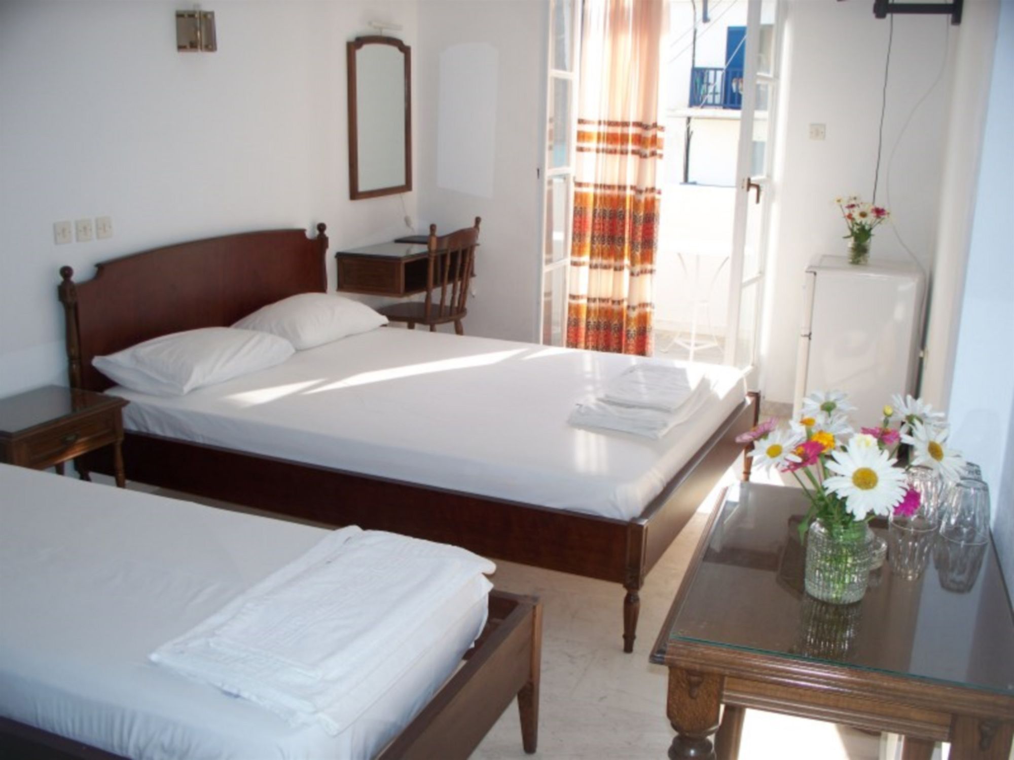 Фото Adonis Hotel Naxos