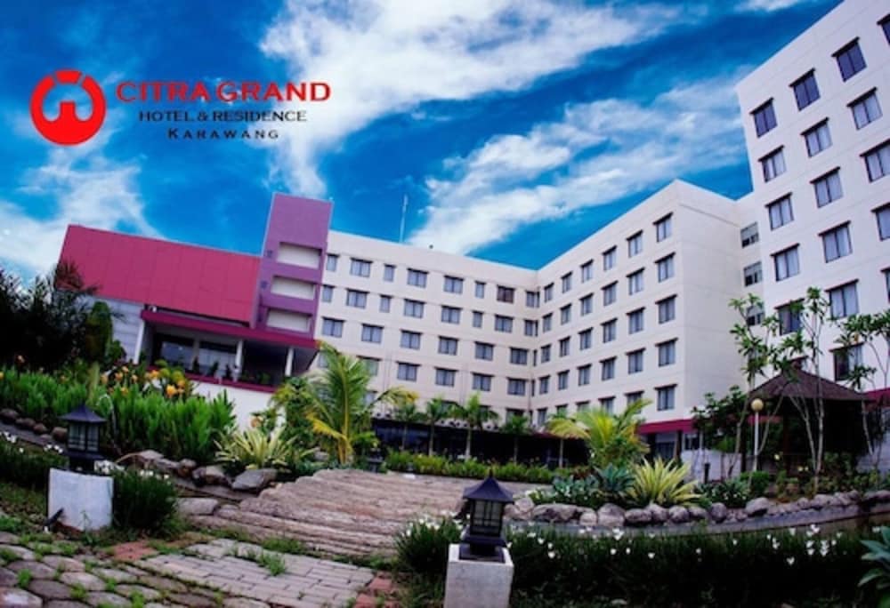 Фото Asialink Premier Karawang