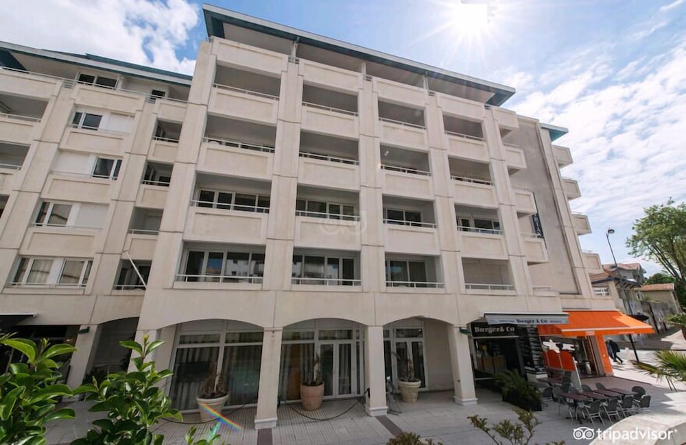 Фото Le Trianon Arcachon