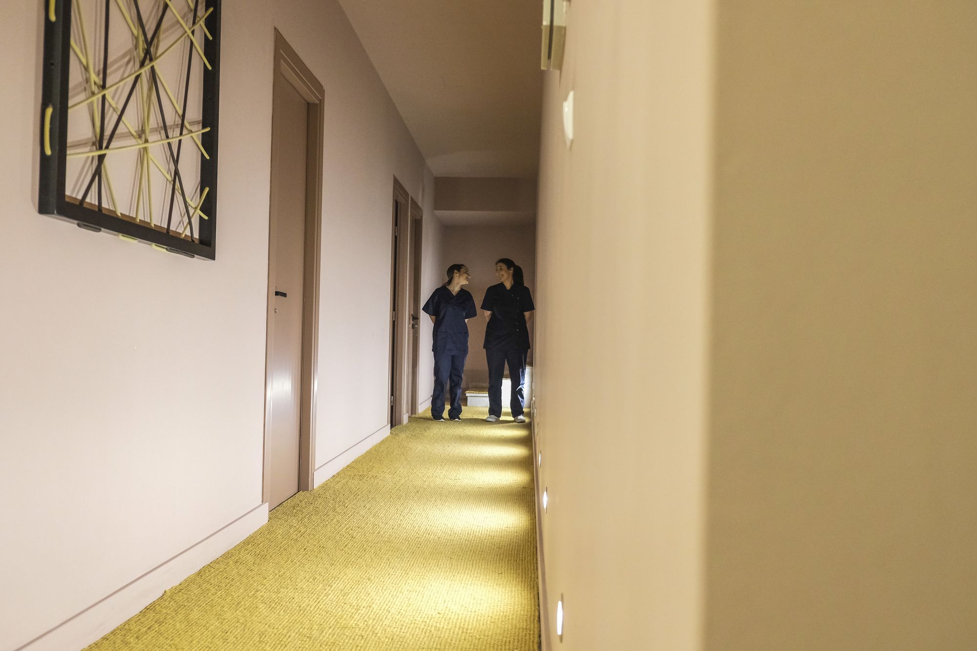 Фото Lotus Center Apartments