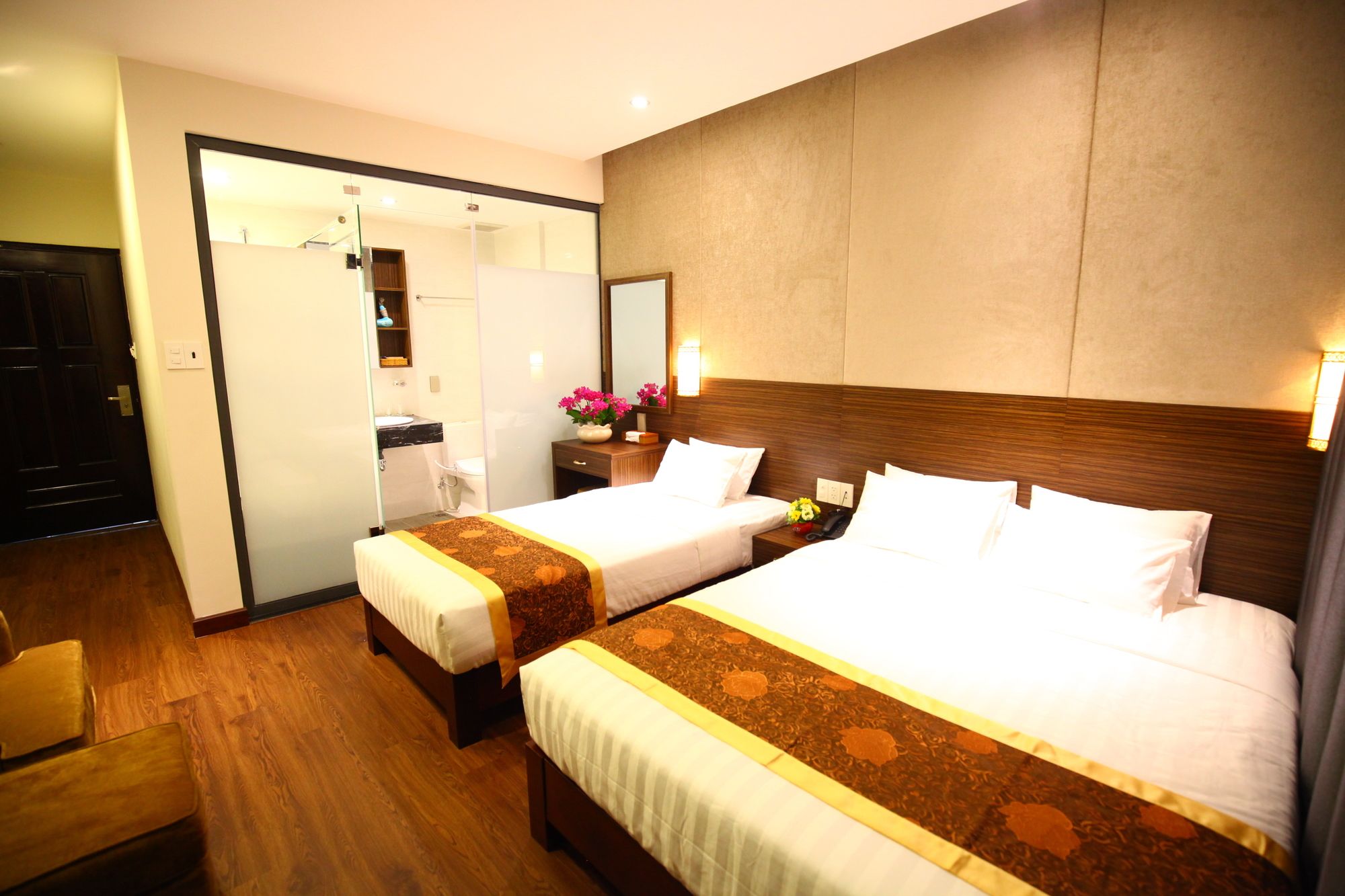 Фото Saigonciti Hotel