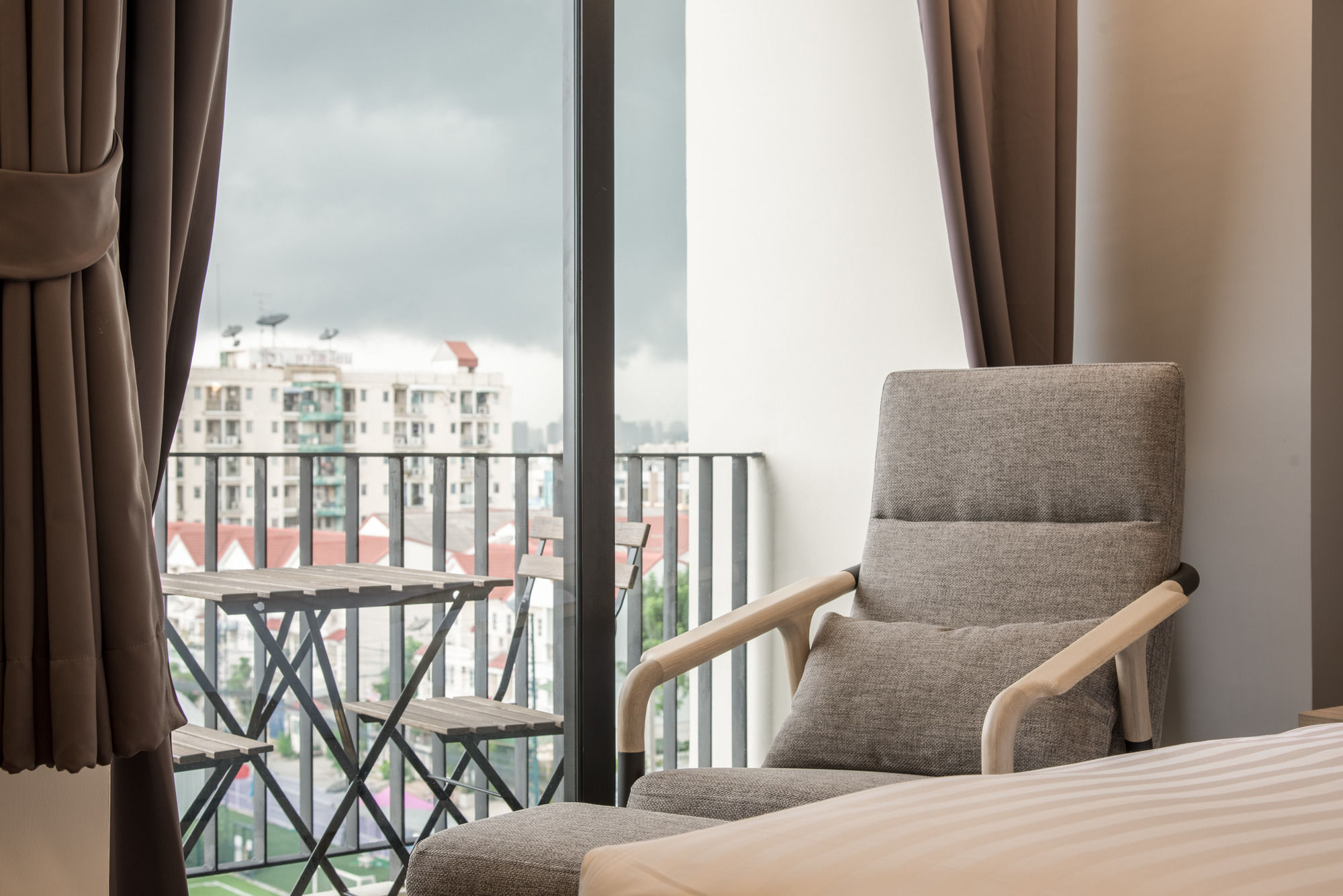 Фото Mii Hotel Srinakarin