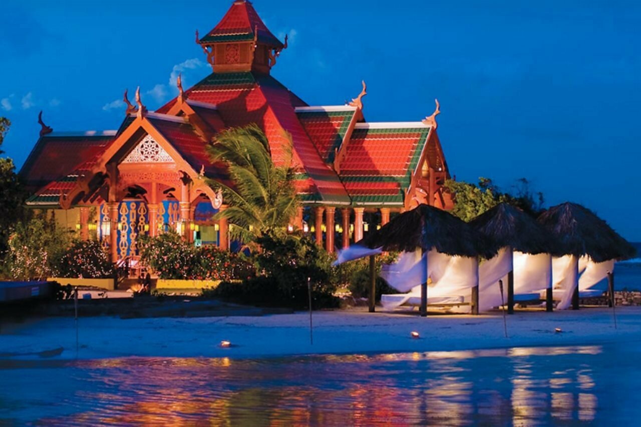 Фото Sandals Royal Caribbean - All Inclusive Couples Only