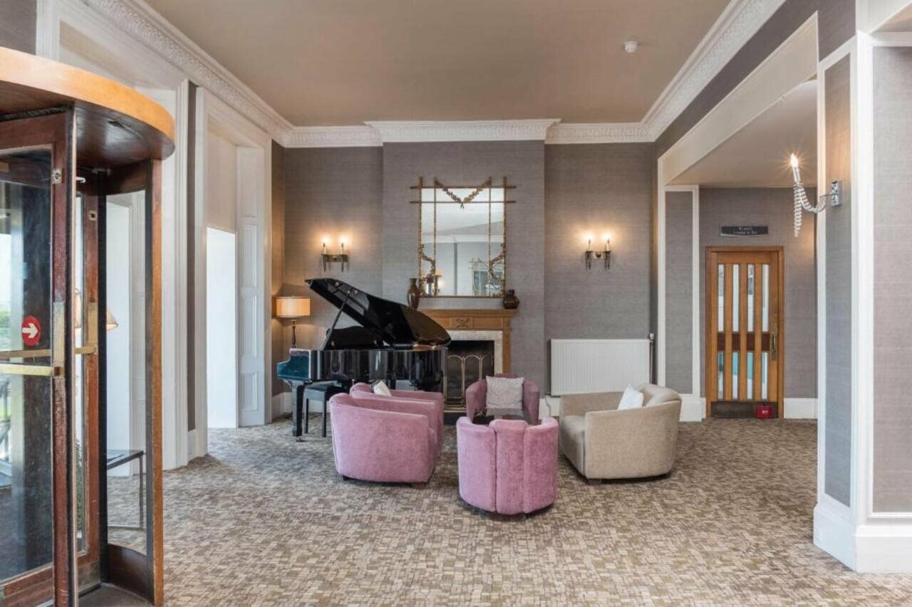 Фото The Grand Atlantic Hotel