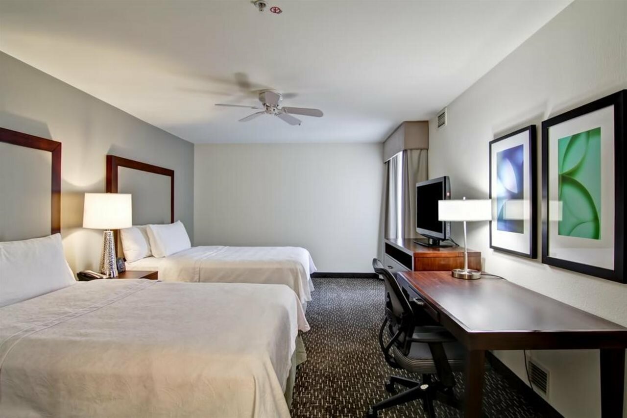 Фото Homewood Suites by Hilton Newark-Cranford