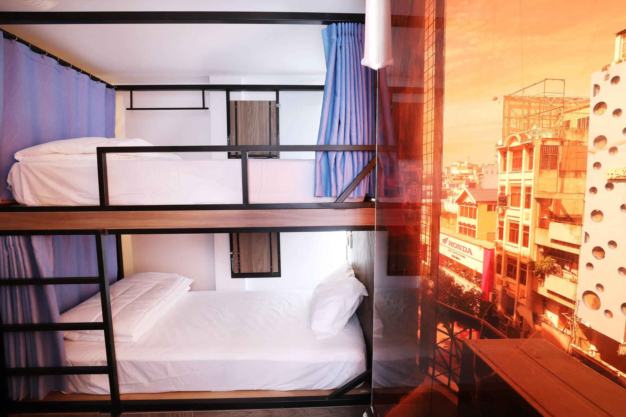 Фото FourC Hotel - Hostel