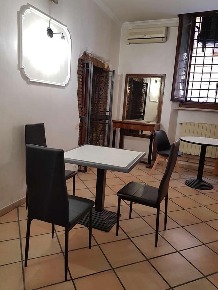 Фото Hotel Julia