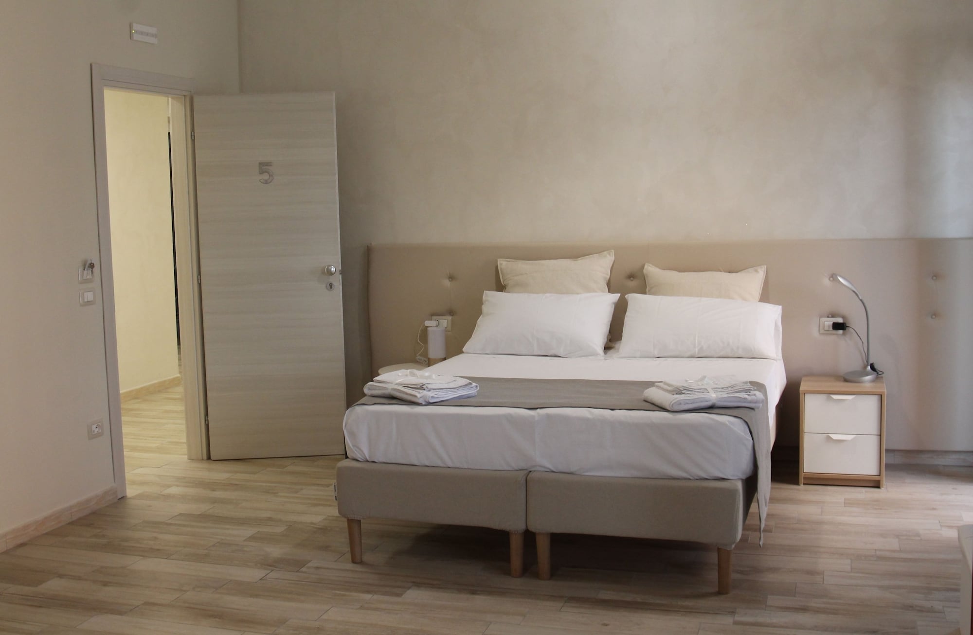 Фото Michelangelo Home B&b