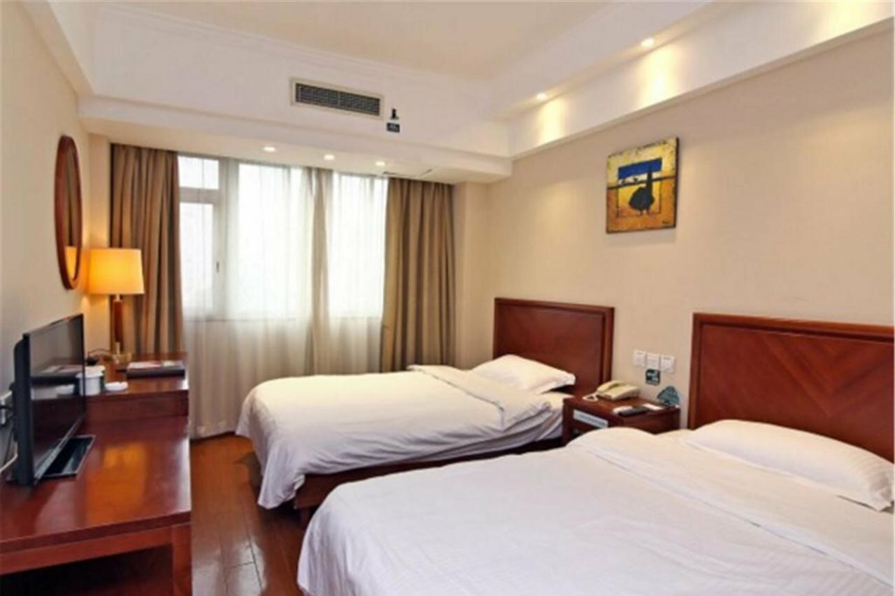 Фото Greentree Inn Jingan Xinzha Road