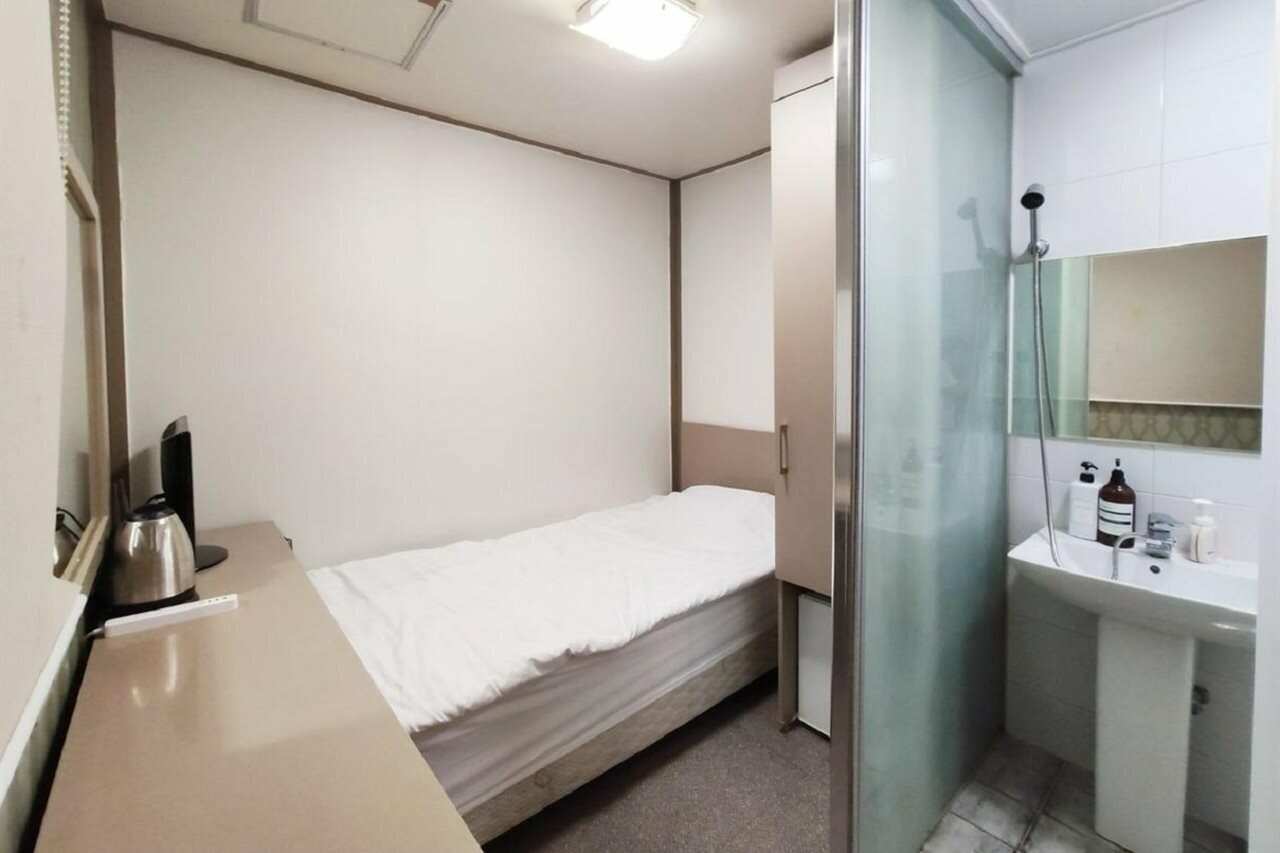 Фото Click Hotel Myeongdong