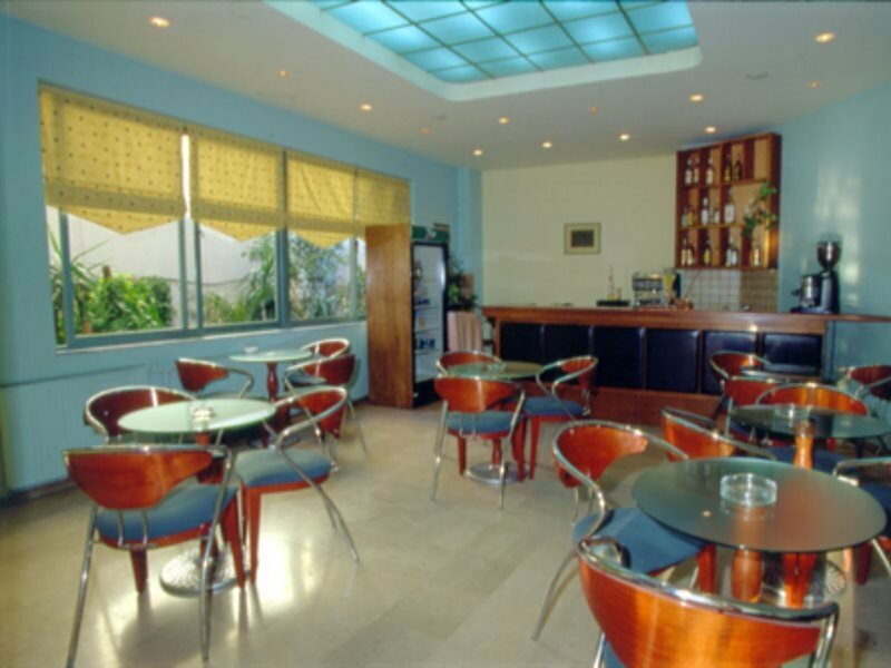 Фото Apollo Hotel