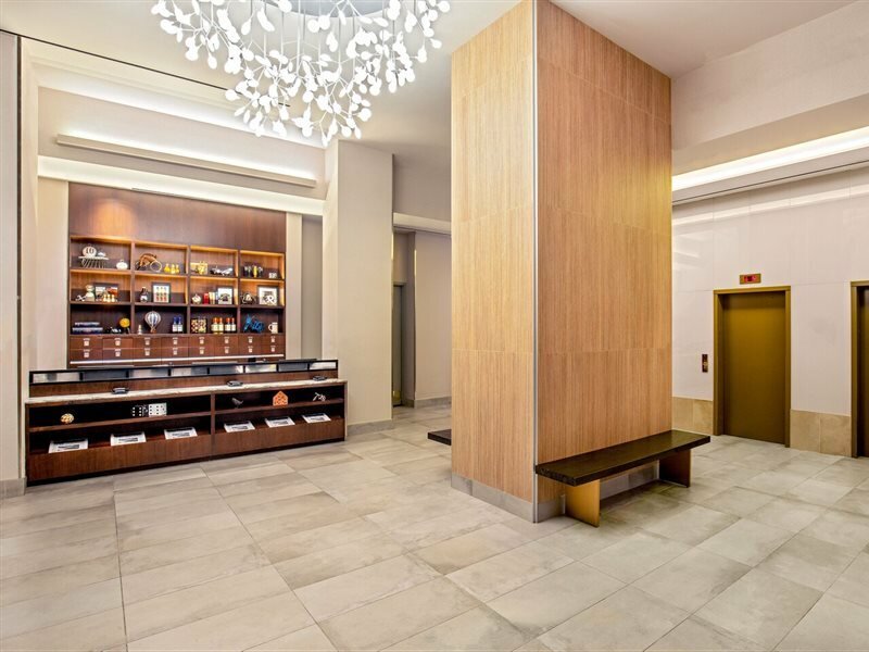 Фото Four Points by Sheraton Midtown-Times Square