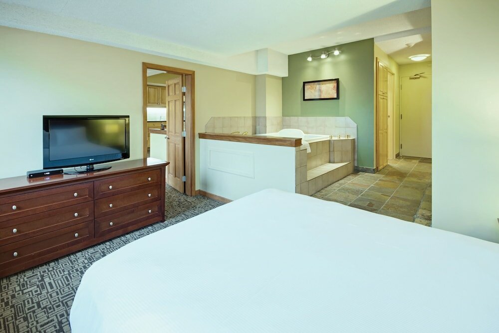 Фото Mountainside Lodge