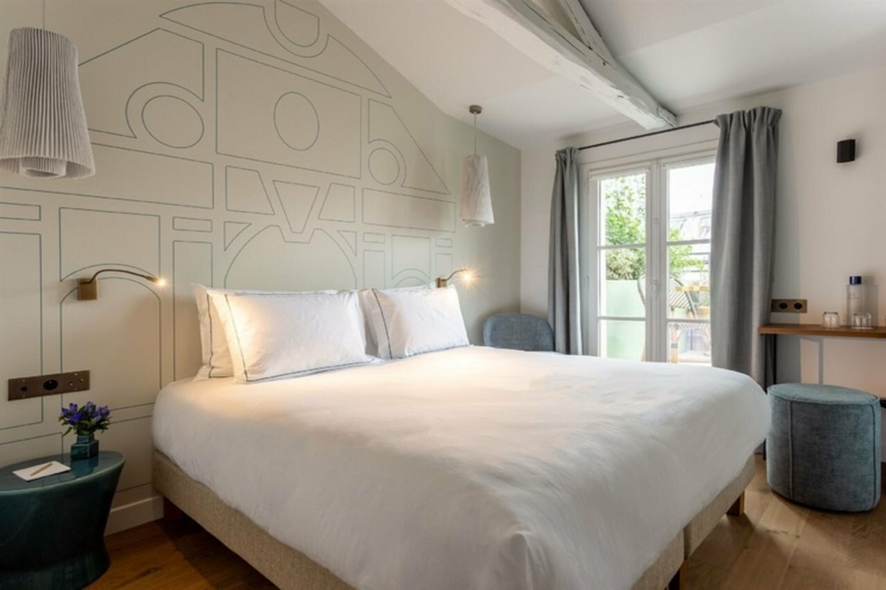 Фото Hotel Bonsoir Madame