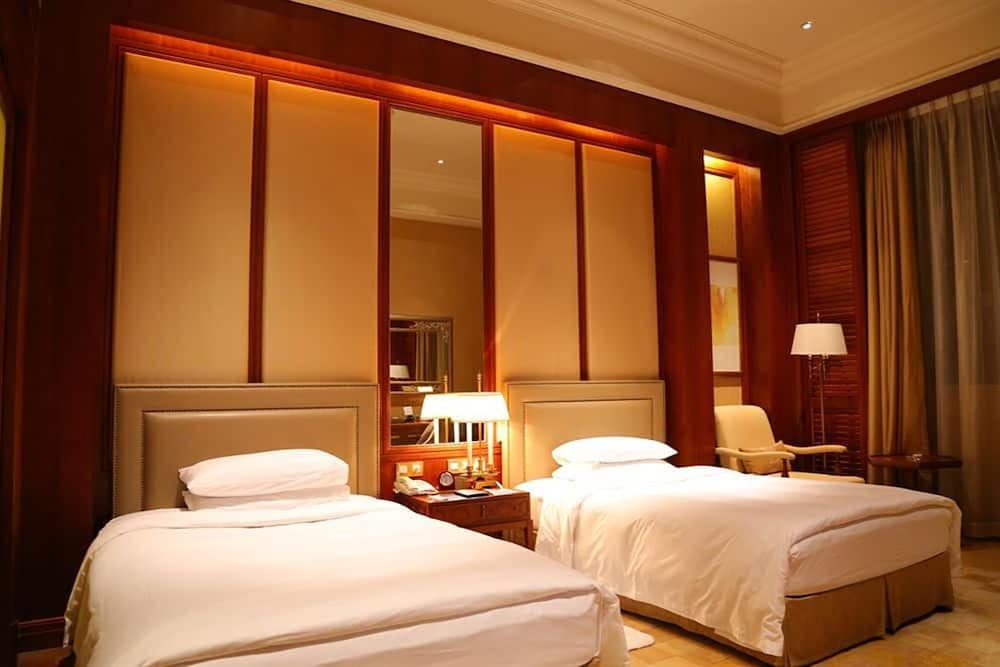 Фото Dongjiao State Guest Hotel