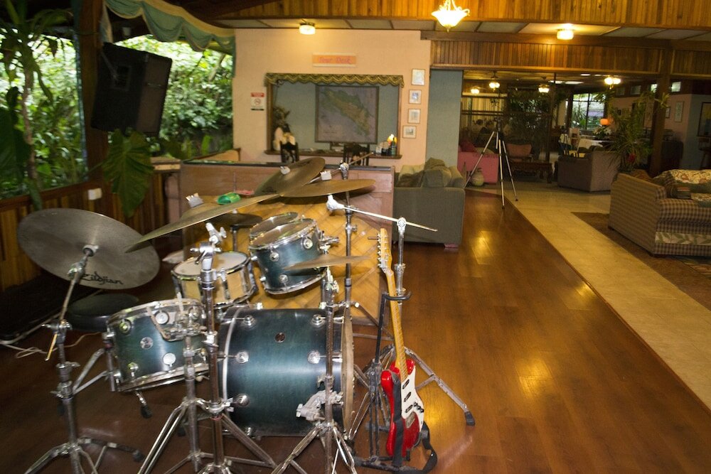 Фото Lands in Love Hotel