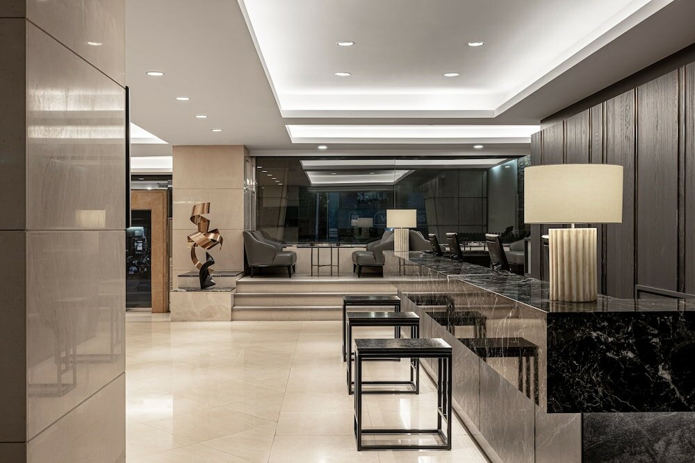 Фото Lakeshore Hotel Metropolis I