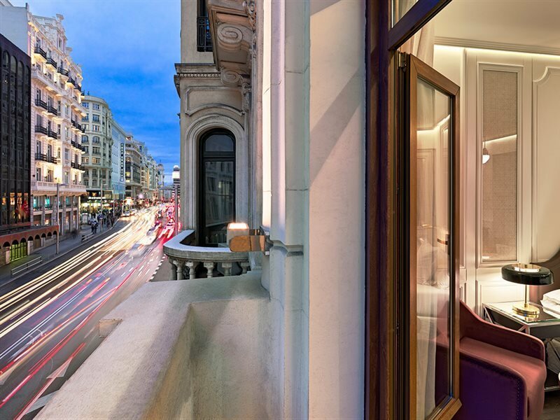 Фото H10 Villa de la Reina Boutique Hotel