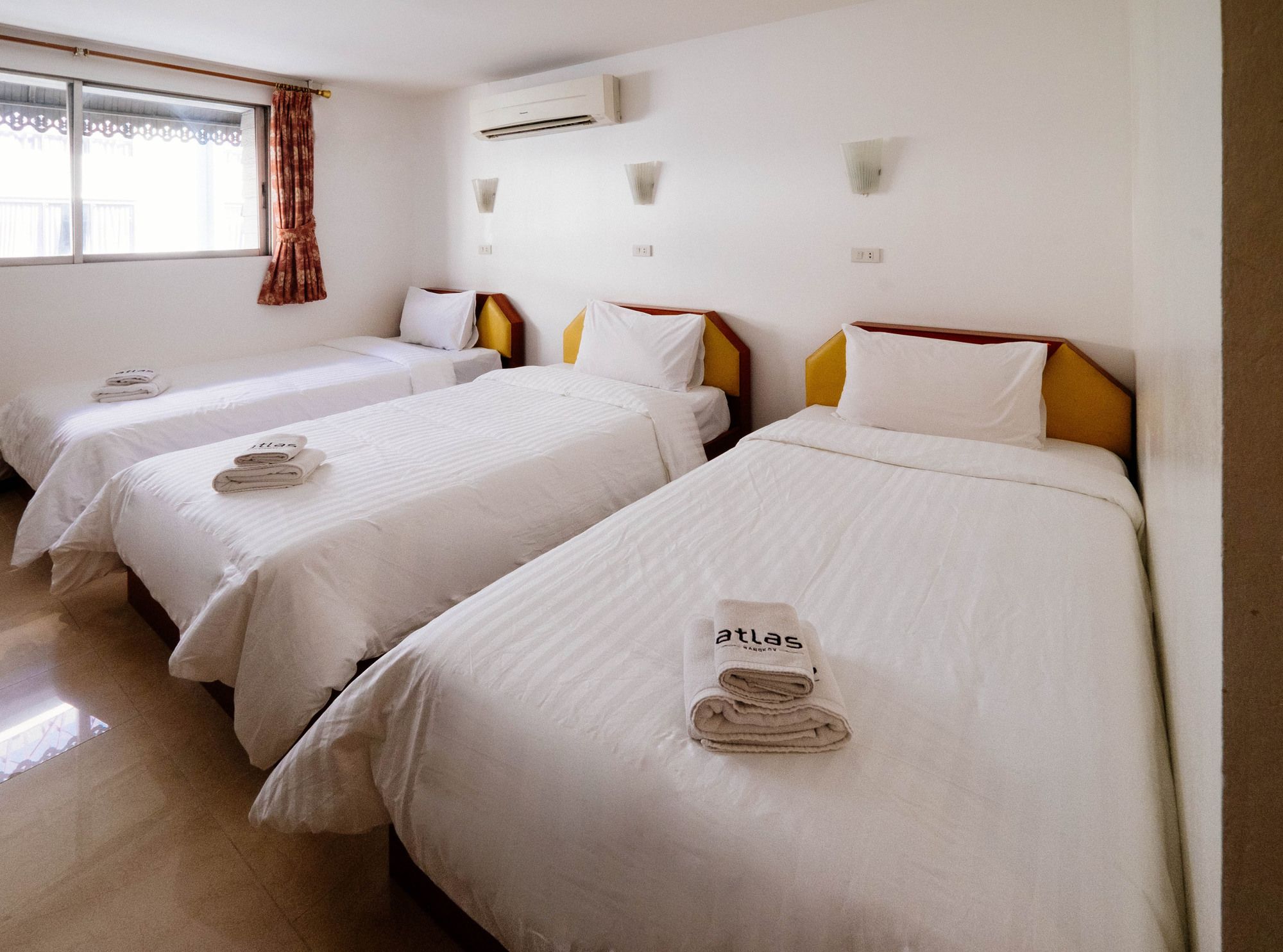 Фото Atlas Bangkok Hotel