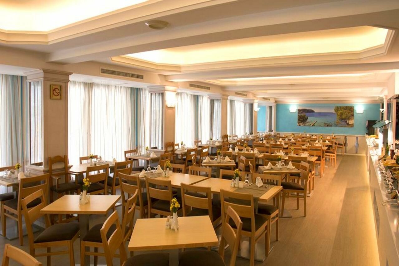 Фото Hotel Voramar Mallorca