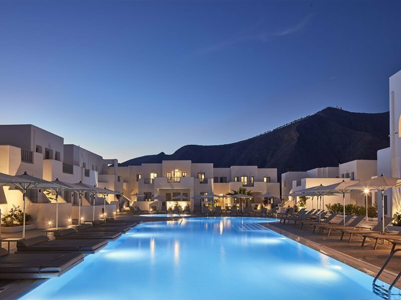 Фото Aqua Blue Hotel