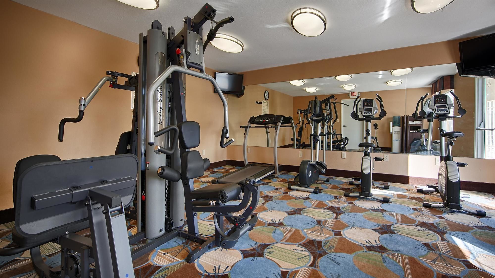 Фото Best Western Lafayette Inn