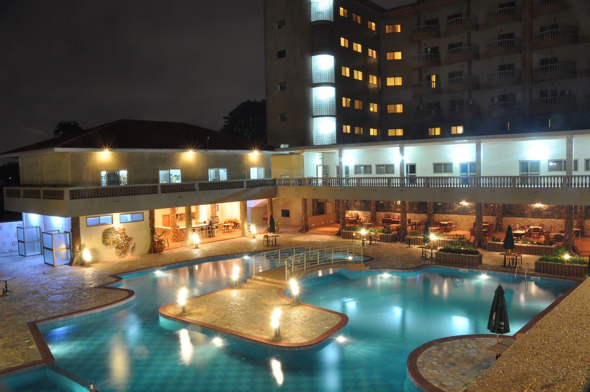 Фото Mensvic Grand Hotel