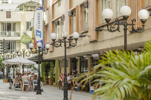 Внешний вид отеля Hotel Gumz в Балнеário-Камбориу, фото 1