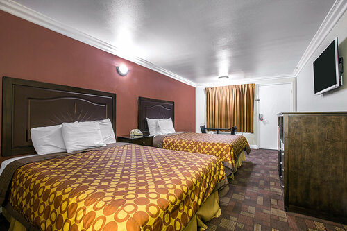 Гостиница Econo Lodge Pico Rivera