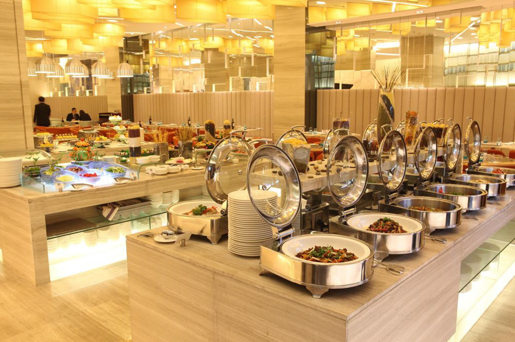 Фото Ramada Plaza by Wyndham Shenzhen North