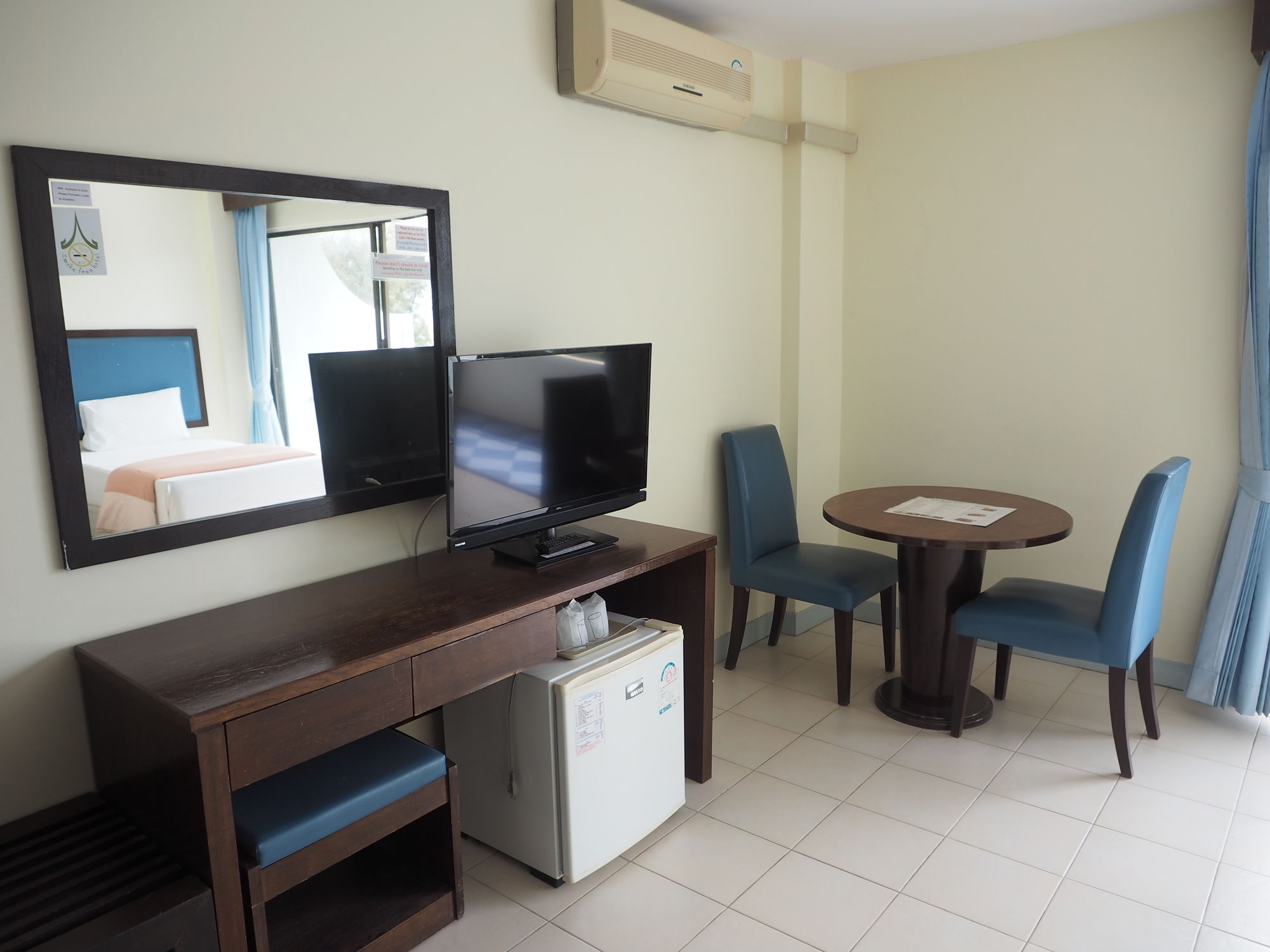 Фото Nice Beach Hotel