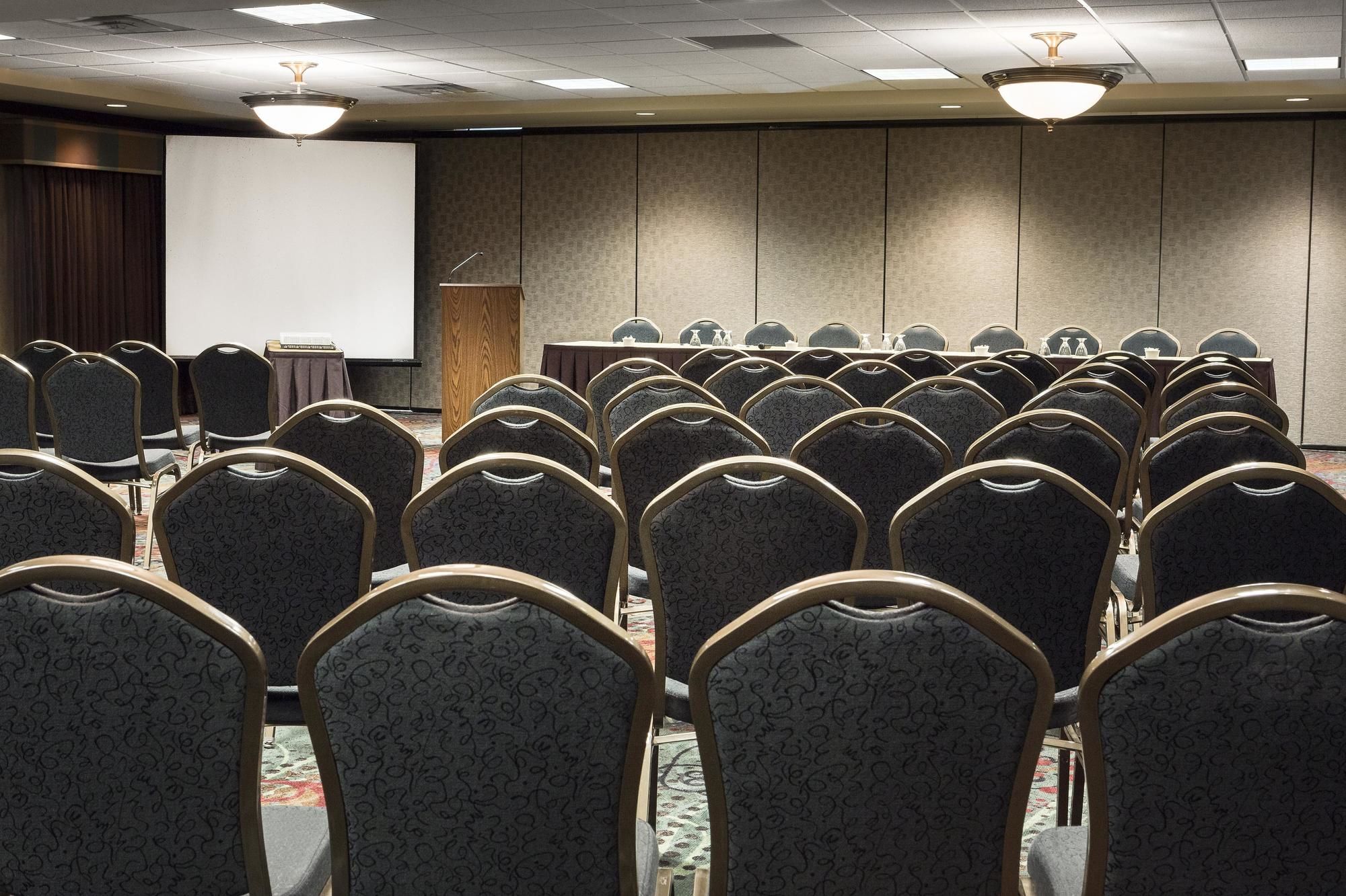 Фото Hampton Inn Council Bluffs