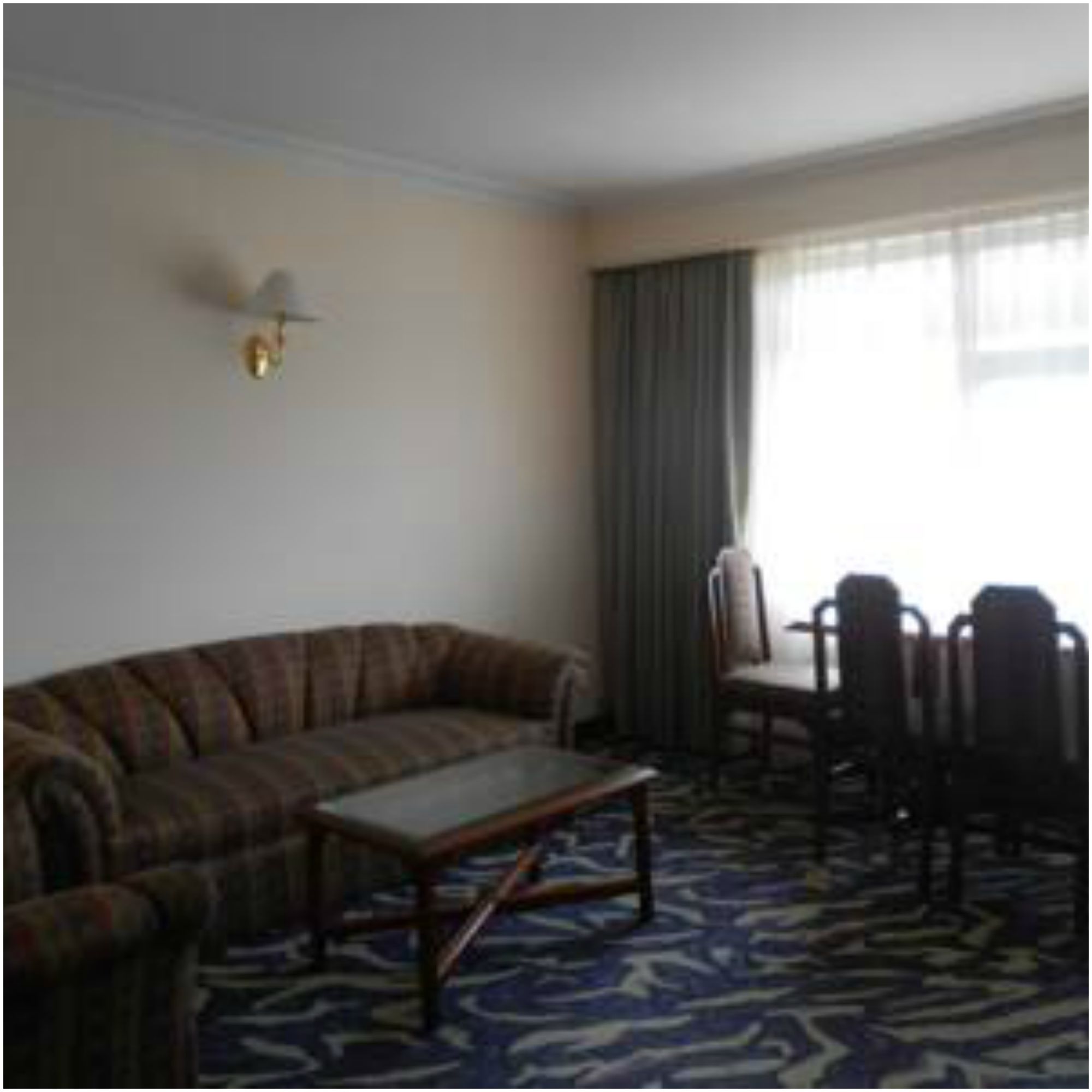 Фото Peerless Hotel Kolkata