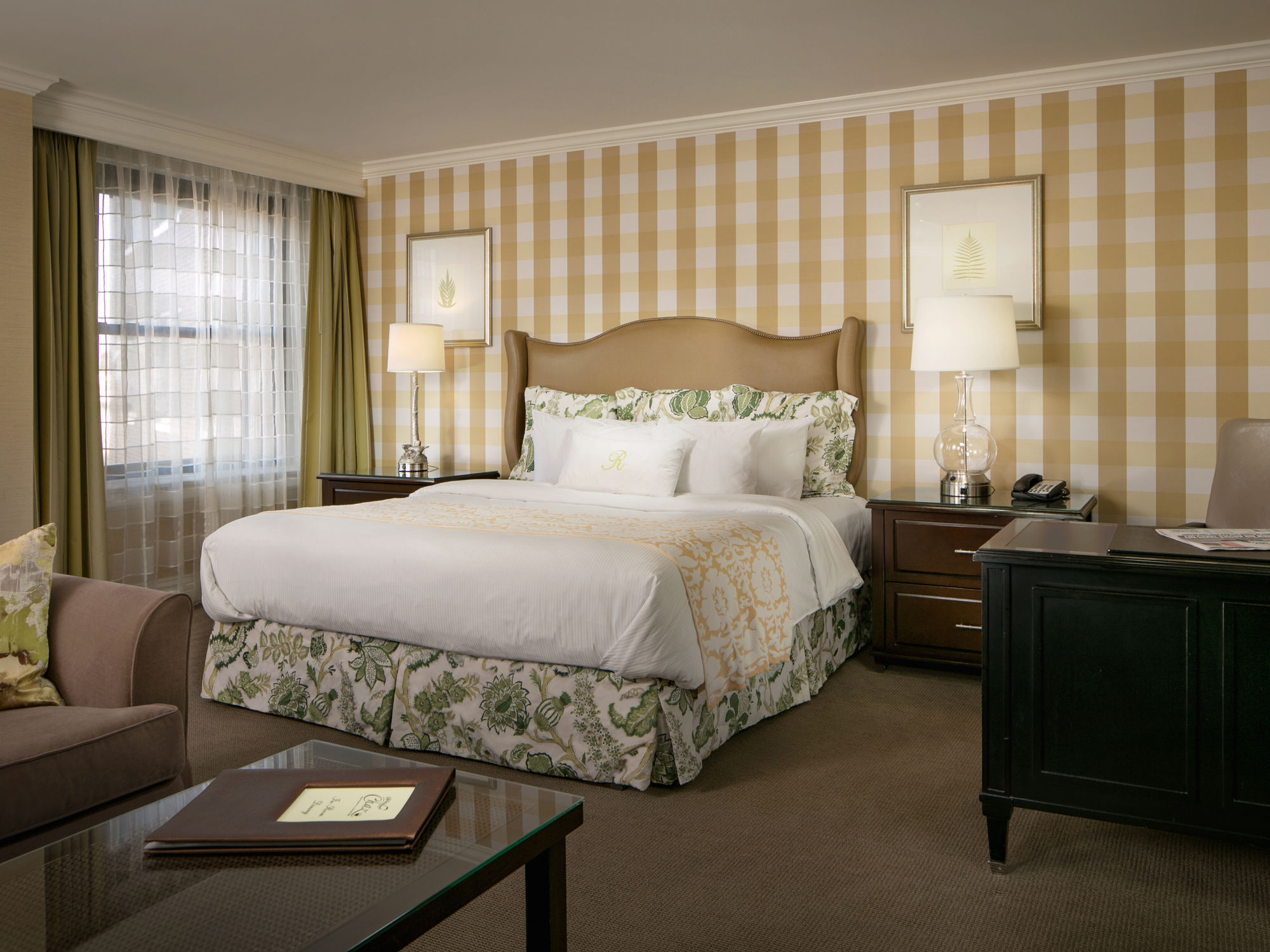 Фото The Raphael Hotel, Autograph Collection