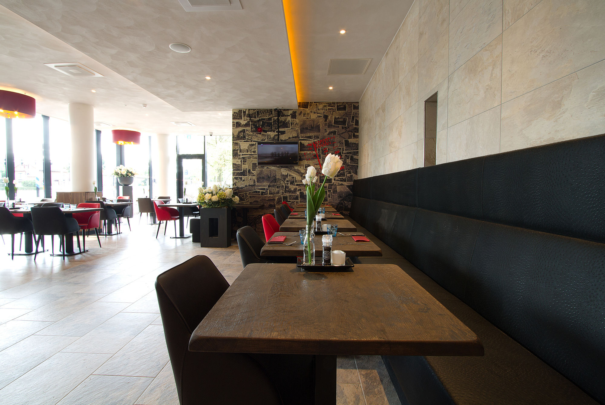 Фото Bastion Hotel Tilburg